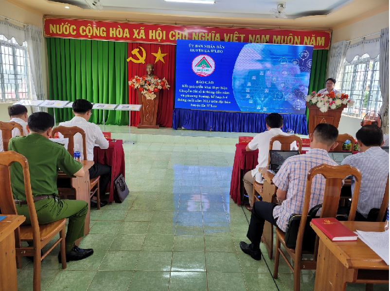 UBND thị trấn Ea Drăng đứng nhất về chỉ số chuyển đổi số năm 2022