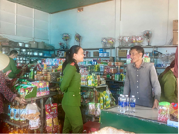 Công an huyện Ea H’leo tăng cường kiểm tra một số ngành nghề đầu tư kinh doanh có điều kiện 
