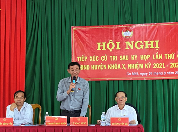 Hội nghị tiếp xúc cử tri xã Cư Mốt sau kỳ họp thứ sáu HĐND huyện khóa X, nhiệm kỳ 2021-2026.