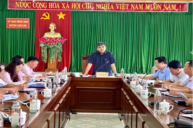 Đoàn kiểm tra giám sát củaThành viên Ban đại diện HĐQT NHCSXH tỉnh Đắk Lắk làm việc với Ban đại diện HĐQT ngân hàng chính sách xã hội huyện Ea H’Leo.