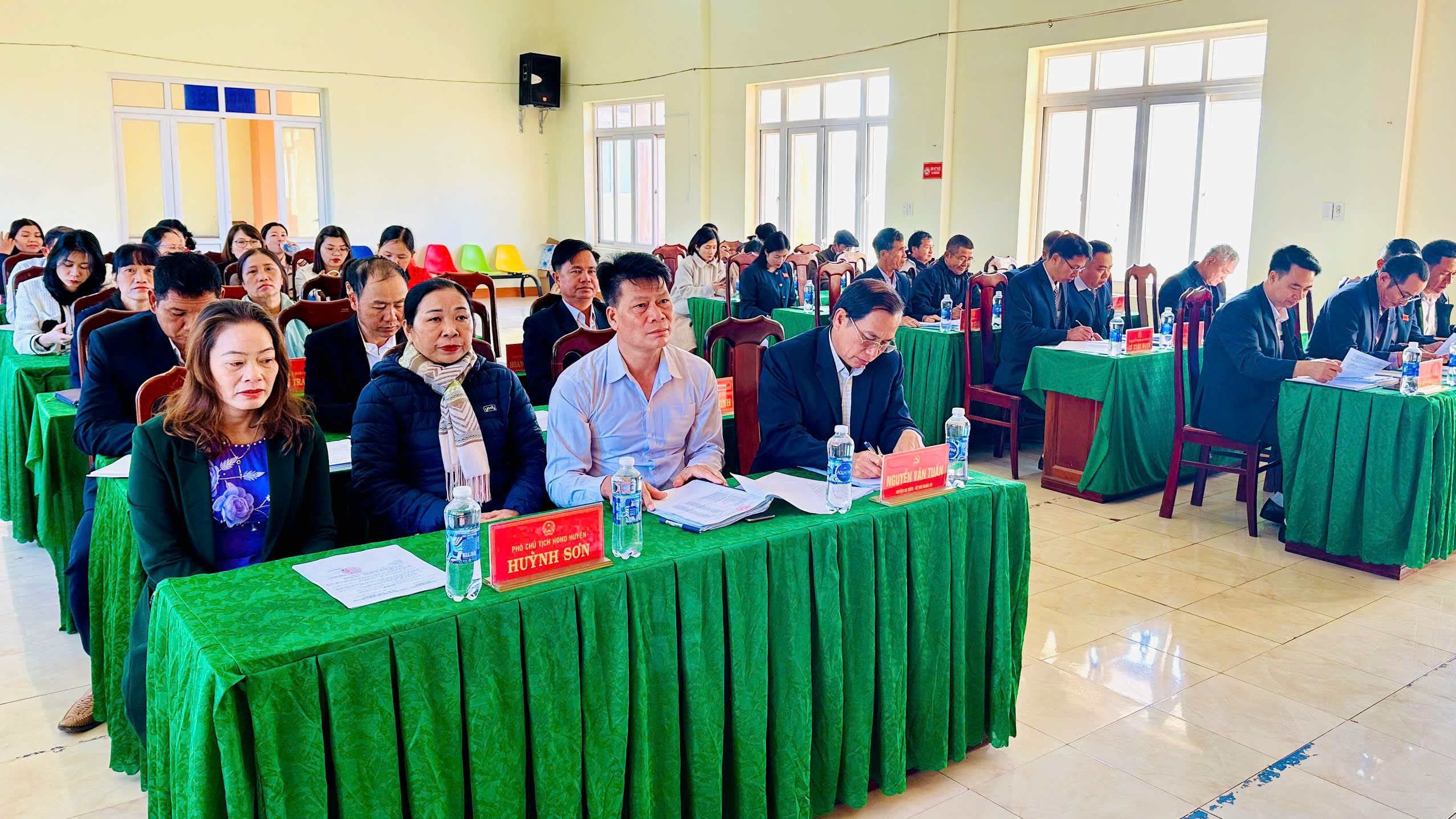 Kỳ họp thứ 9, HĐND xã Ea Khăl khoá X,  nhiệm kỳ 2021 – 2026.