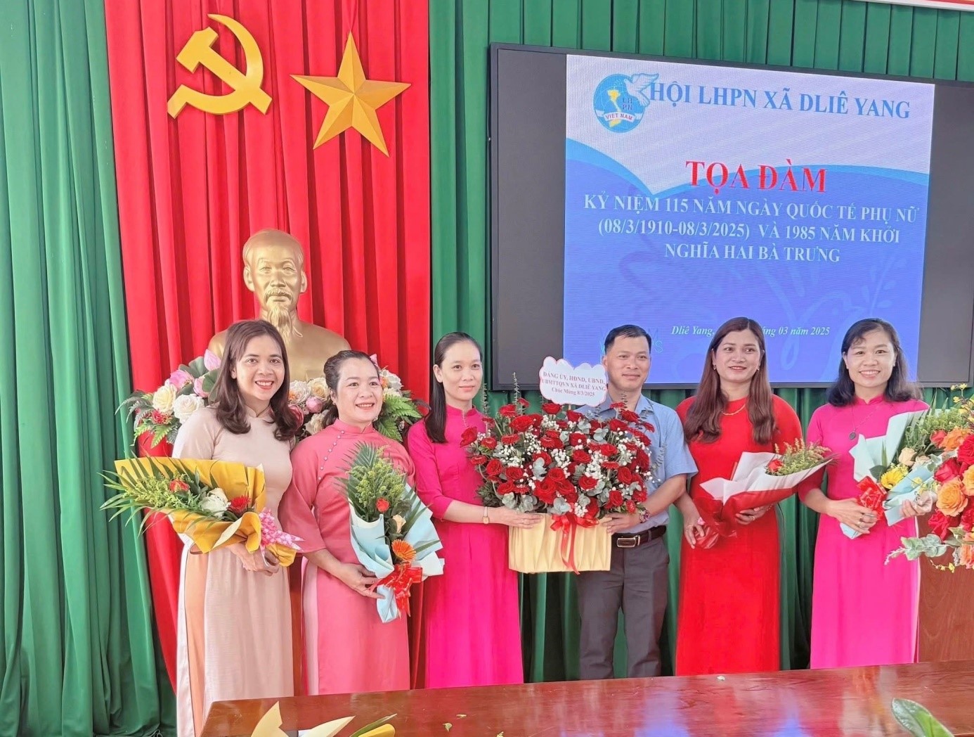 Hội Liên hiệp Phụ nữ xã DLiê Yang tổ chức tọa đàm Ngày quốc tế phụ nữ 08/3/2025