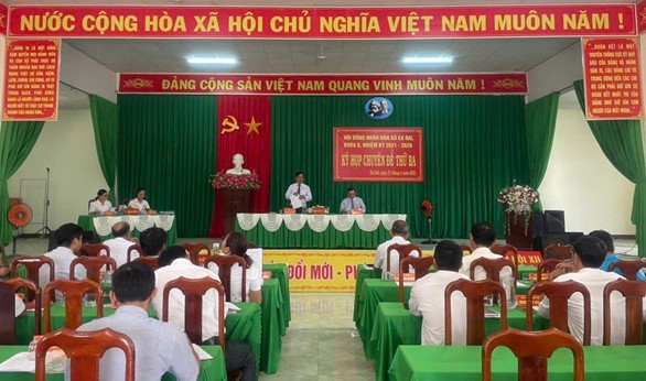 Kỳ họp Chuyên đề lần thứ ba, HĐND xã Ea Răl khóa X, nhiệm kỳ 2021 – 2026