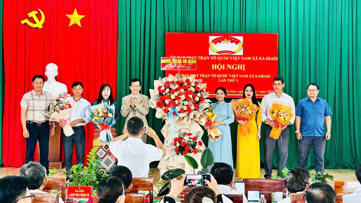 Hội nghị Ủy ban MTTQ Việt Nam xã Ea Hiao lần thứ nhất