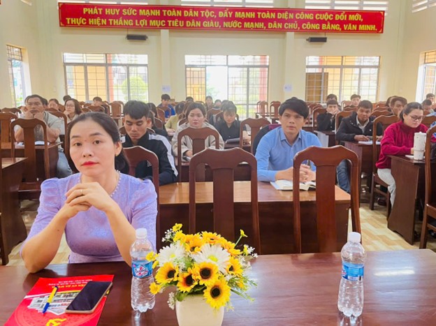 Khai giảng lớp bồi dưỡng lý luận chính trị dành cho đảng viên mới khóa II năm 2025