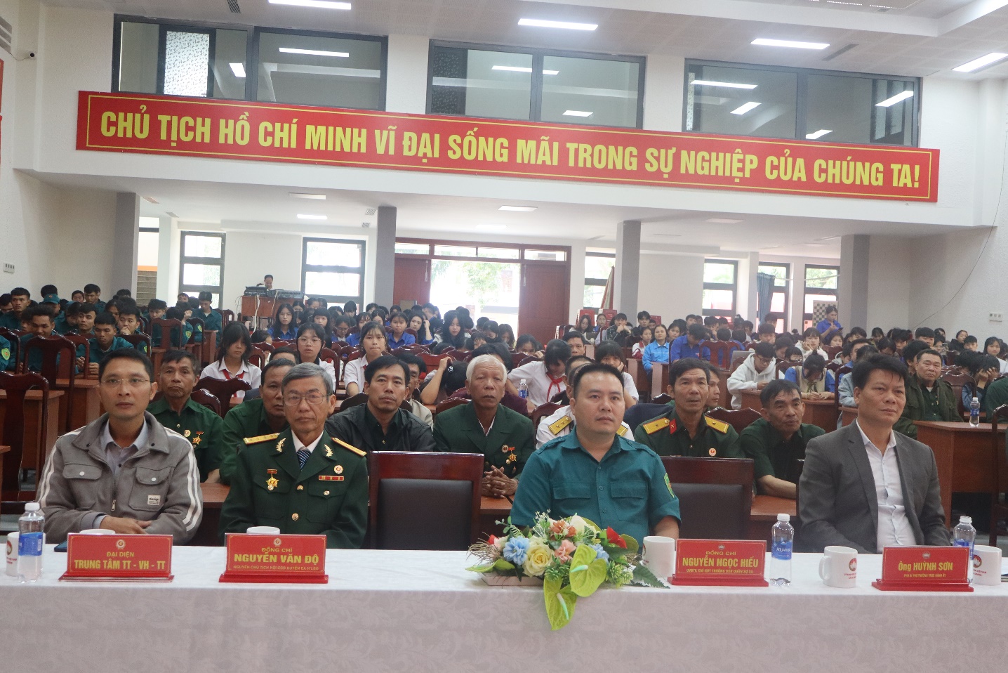 Chương trình toạ đàm “Ký ức thời hoa lửa – thắp sáng niềm tin cho thế hệ trẻ”