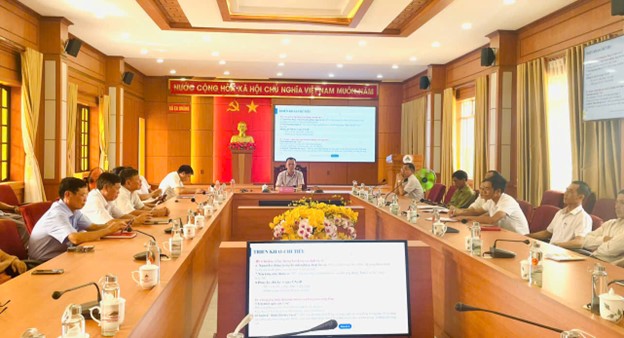 Hội nghị tập huấn hướng dẫn nhận diện các nhiệm vụ triển khai 100 ngày cao điểm thực hiện phong trào “Bình dân học vụ số”