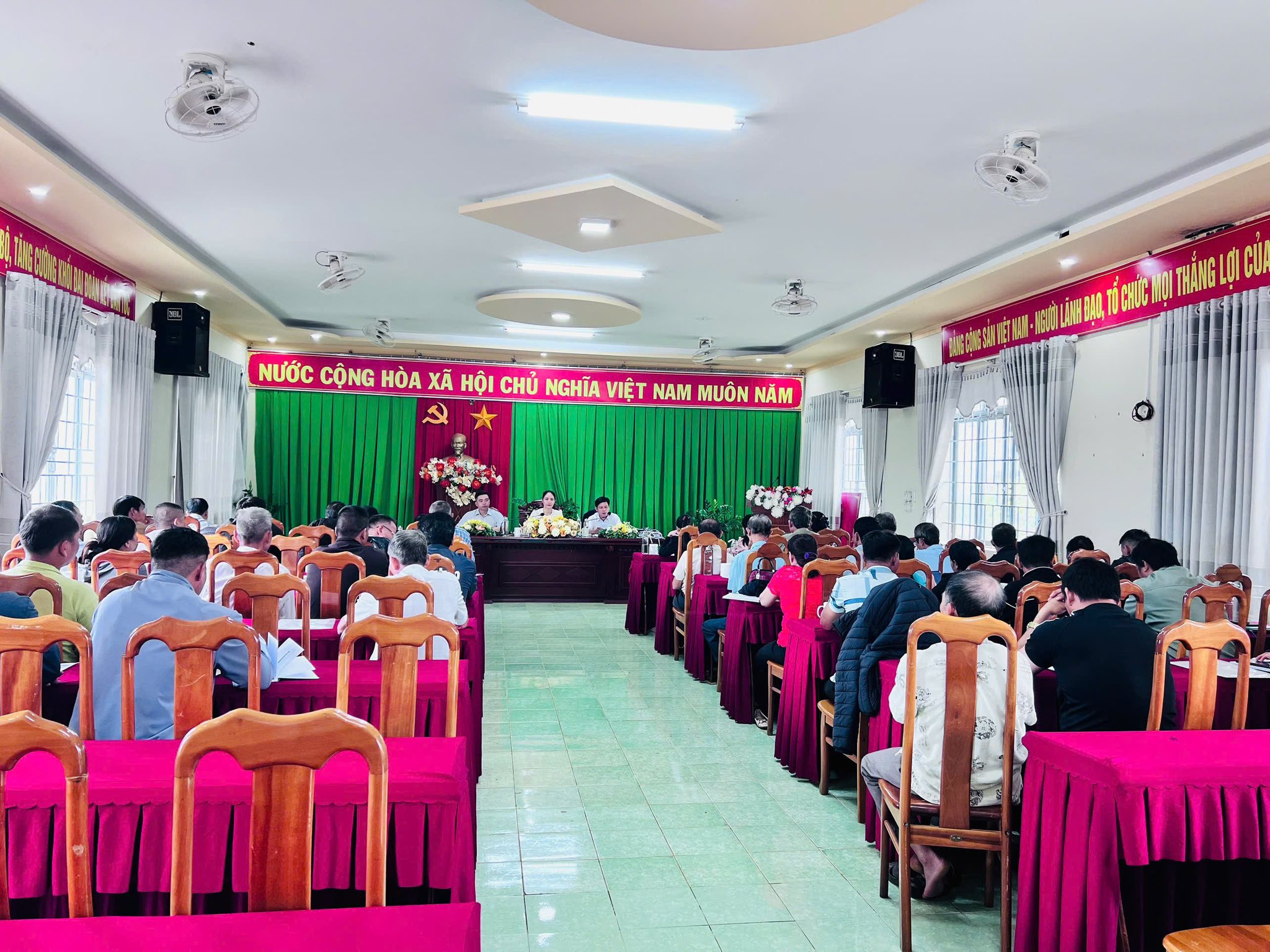 Hội Nông dân xã Ea Drăng: Hội nghị Ban Chấp hành mở rộng tháng 9