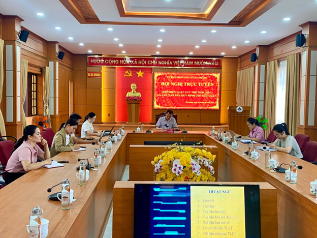 Hội nghị trực tuyến về luật lưu trữ năm 2024