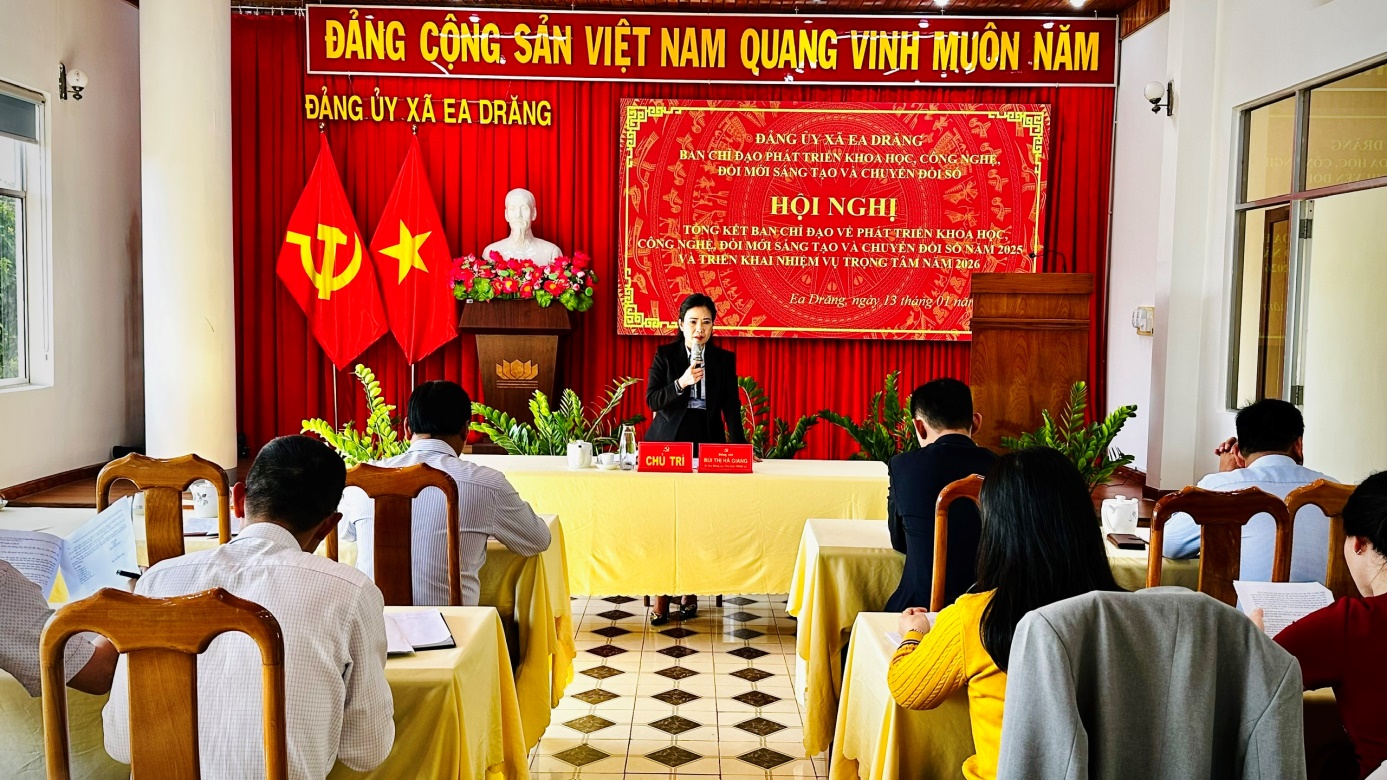 Xã Ea Drăng: Tổng kết công tác phát triển khoa học, công nghệ, đổi mới sáng tạo và chuyển đổi số năm 2025