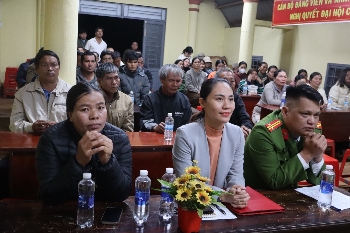 Tuyên truyền, phổ biến pháp luật và chính sách hỗ trợ sinh kế cho đồng bào dân tộc thiểu số tại buôn Tri B