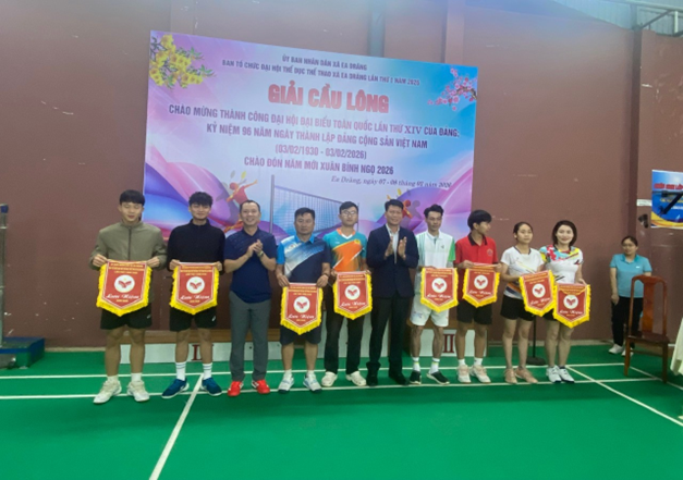 Xã Ea Drăng tổ chức thành công Giải Cầu lông chào mừng Đại hội Đảng, kỷ niệm 96 năm Ngày thành lập Đảng và đón Xuân Bính Ngọ 2026