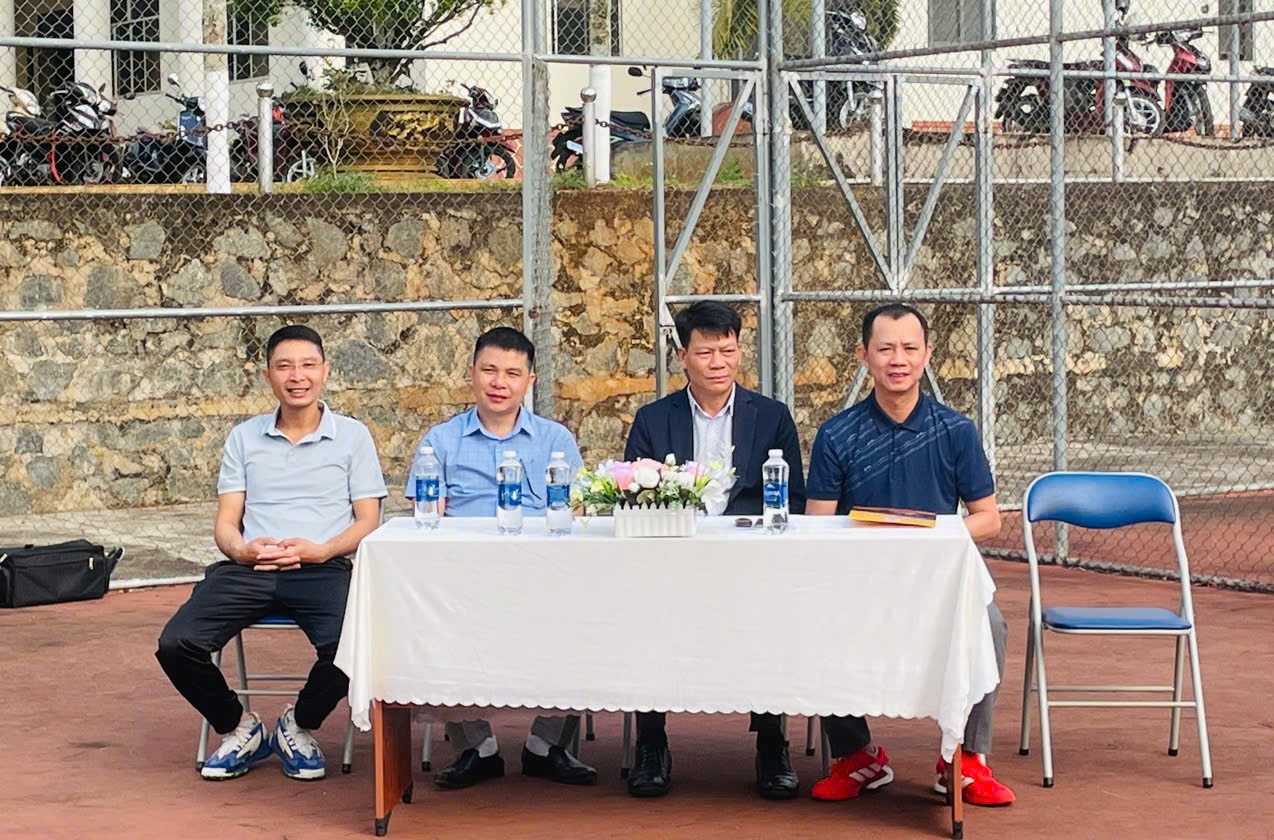 UBND xã Ea Drăng tổ chức Giải quần vợt năm 2026