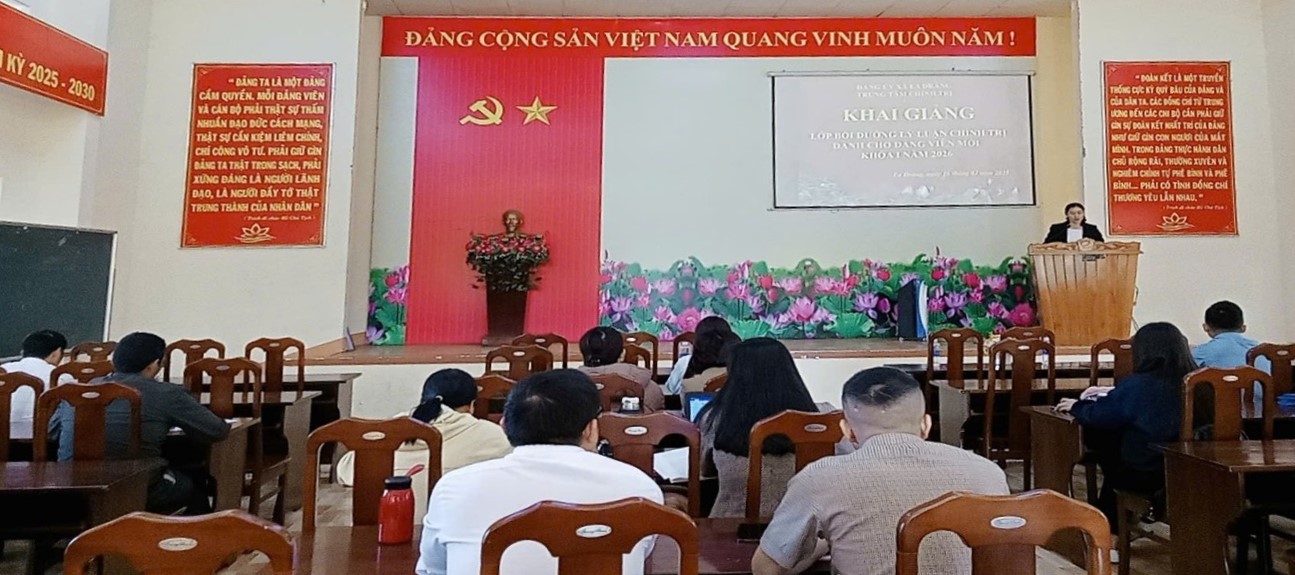 Khai giảng lớp Bồi dưỡng lý luận chính trị dành cho Đảng viên mới  khoá I năm 2026