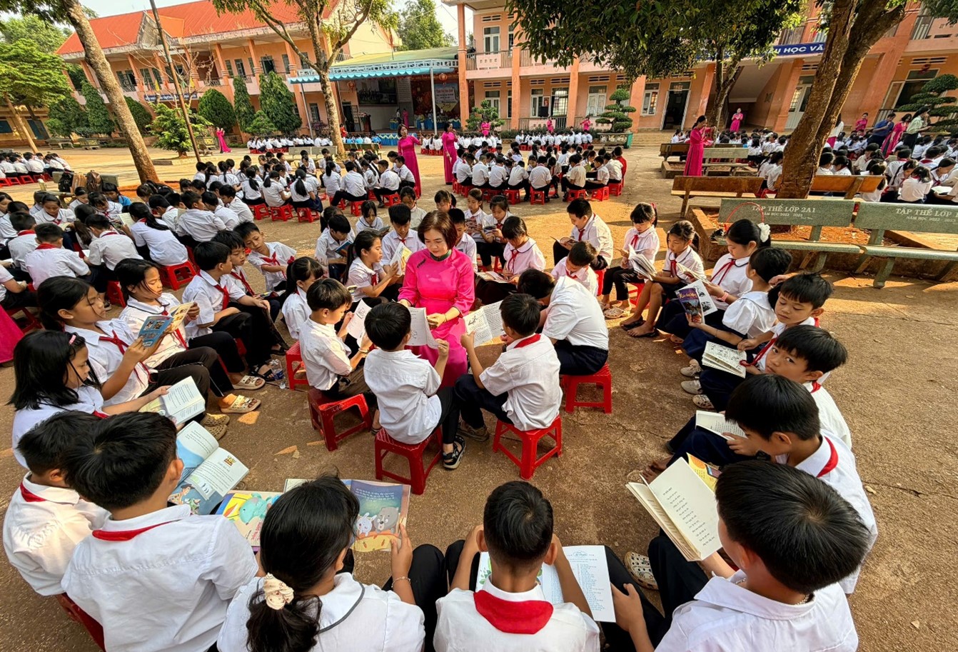 Trường Tiểu học Kim Đồng tổ chức Ngày hội đọc sách với chủ đề “Mỗi trang sách – Một ước mơ”