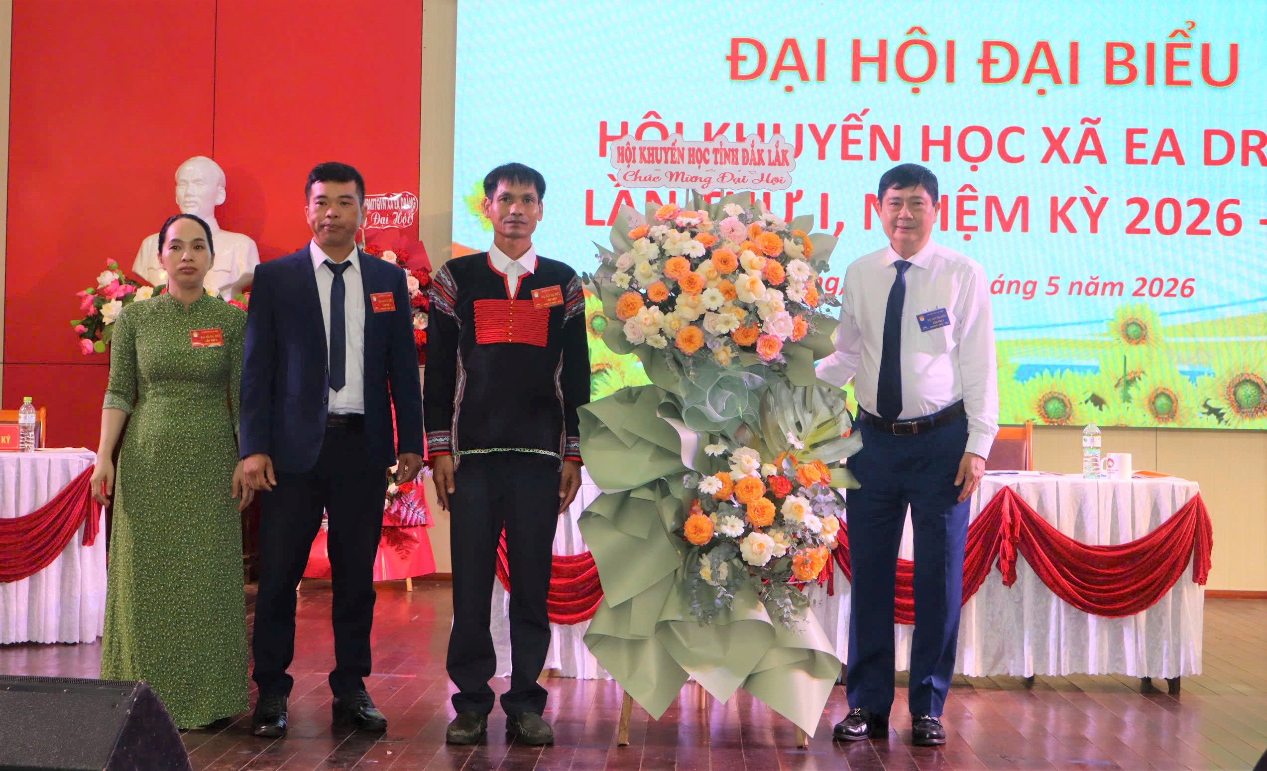 tinh-tang-hoa