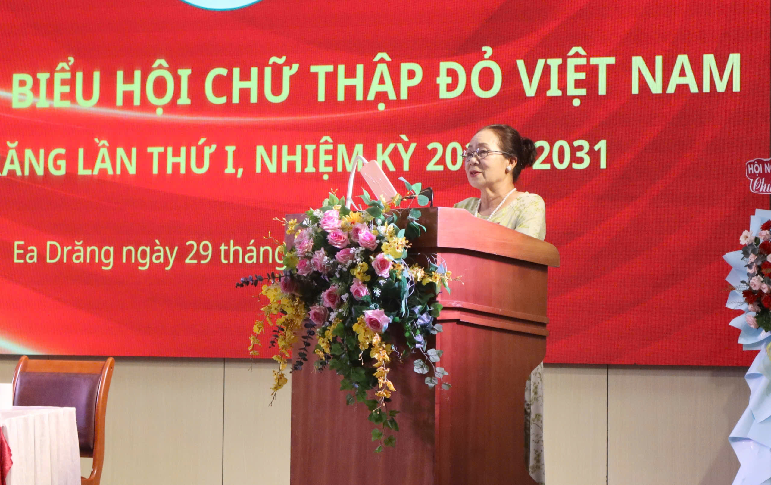 tham-luan-2