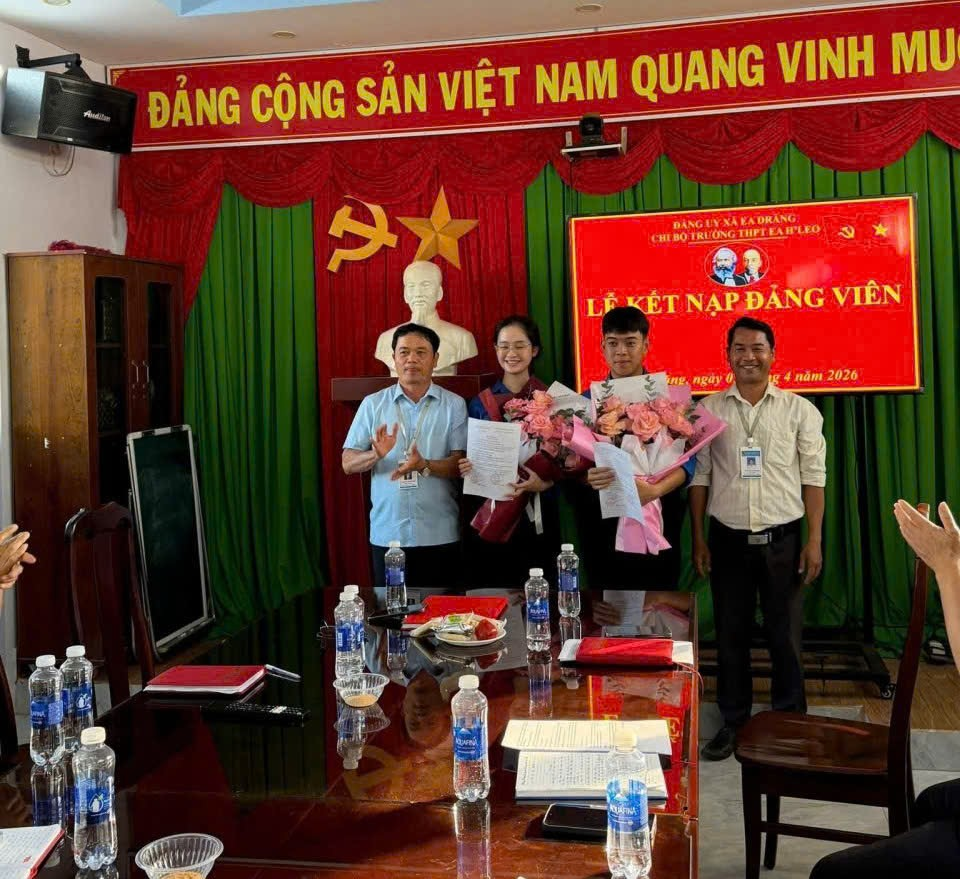 Xã Ea Drăng: Chủ động tạo nguồn để phát triển Đảng viên