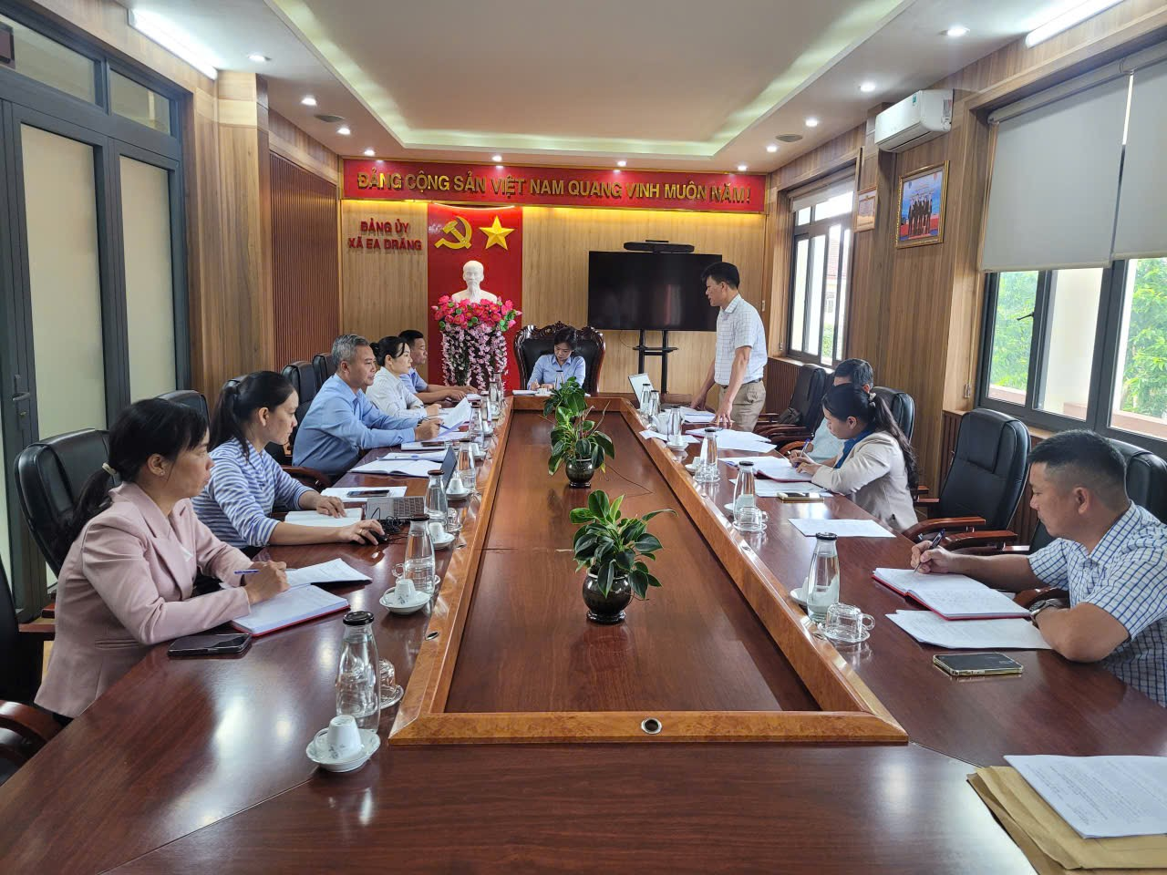 Thường trực HĐND xã tổ chức phiên họp thường kỳ tháng 7